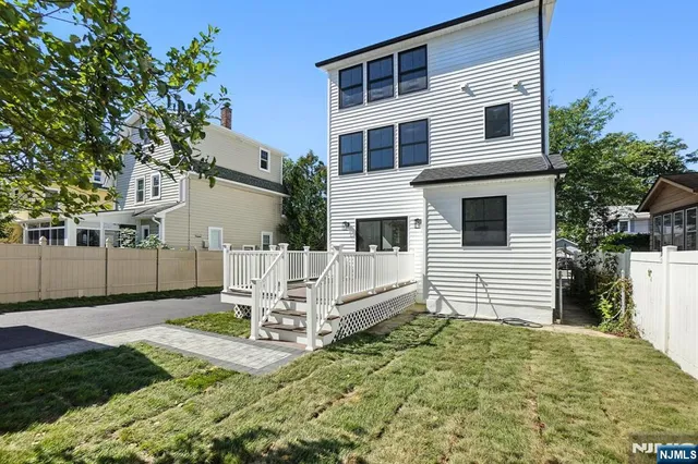 $1,550,000 | 37 Cypress Street, Millburn, NJ 07041