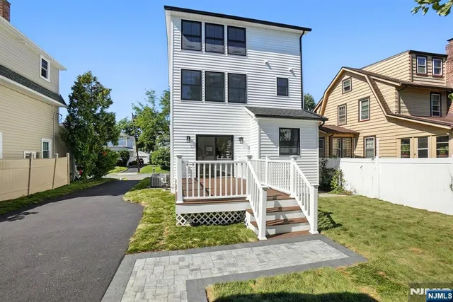 $1,550,000 | 37 Cypress Street, Millburn, NJ 07041