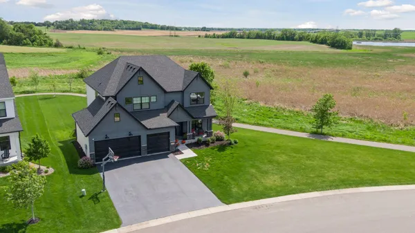 $950,000 | 2275 Lakeshore Point Drive Northeast, St. Michael, MN 55376
