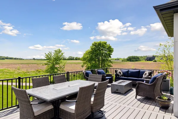 $950,000 | 2275 Lakeshore Point Drive Northeast, St. Michael, MN 55376