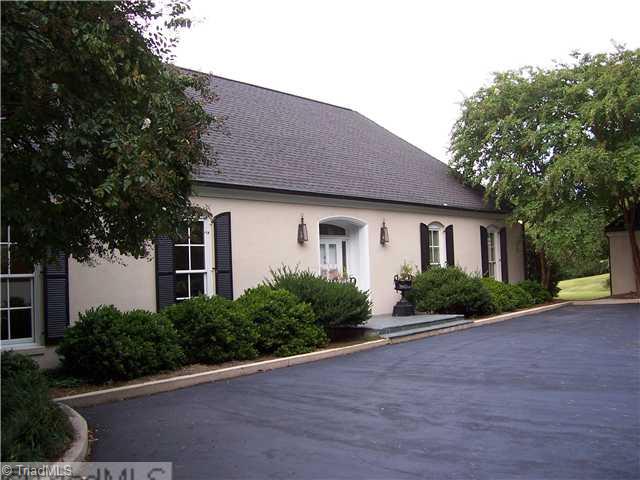 235 Cascade Drive High Point, NC 27265 - Photo 2 of 13 Exterior Front.