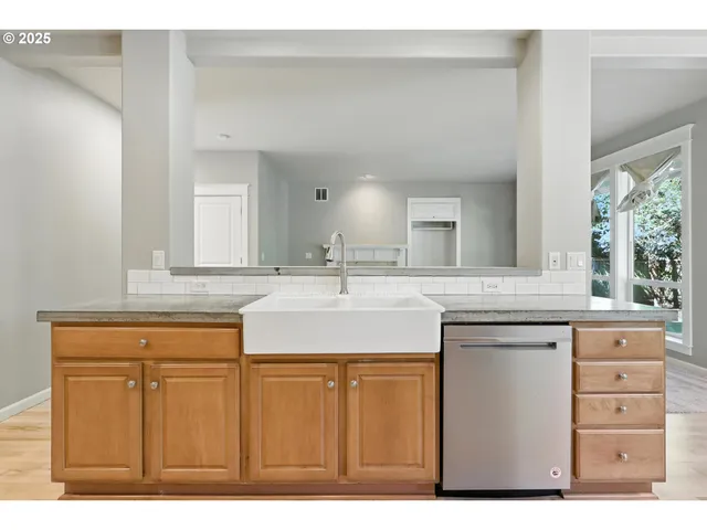 $724,900 | 23798 Southwest Heron Lakes Drive, Sherwood, OR 97140