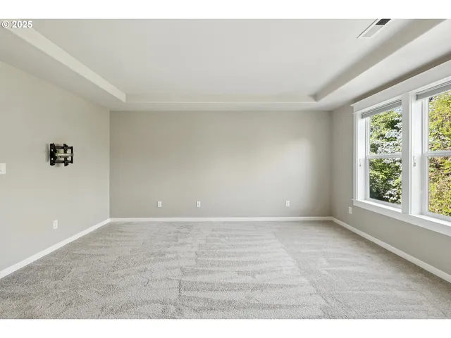 $724,900 | 23798 Southwest Heron Lakes Drive, Sherwood, OR 97140