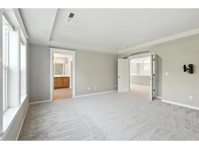 $724,900 | 23798 Southwest Heron Lakes Drive, Sherwood, OR 97140