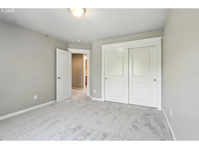 $724,900 | 23798 Southwest Heron Lakes Drive, Sherwood, OR 97140