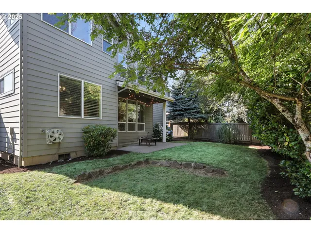 $724,900 | 23798 Southwest Heron Lakes Drive, Sherwood, OR 97140