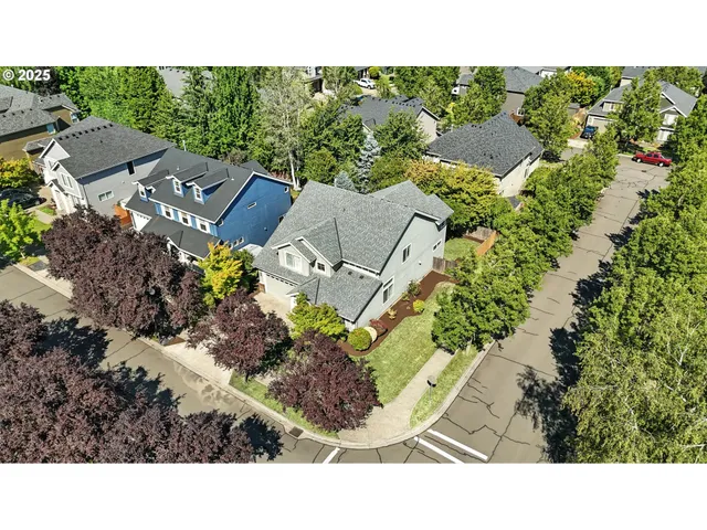 $724,900 | 23798 Southwest Heron Lakes Drive, Sherwood, OR 97140