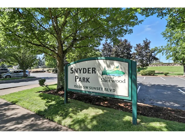 $724,900 | 23798 Southwest Heron Lakes Drive, Sherwood, OR 97140