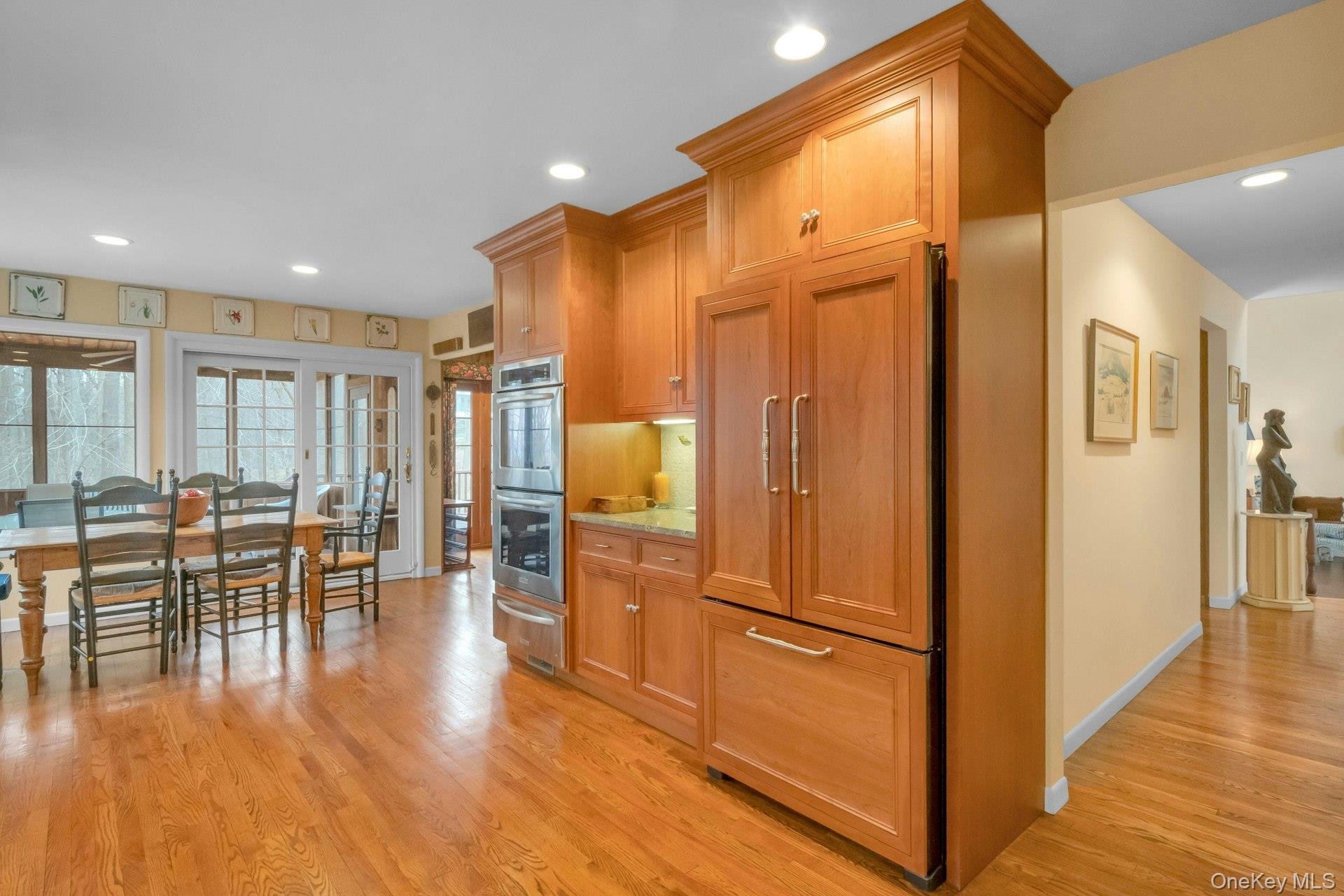 121 Law Road Briarcliff Manor, NY 10510 - Photo 8 of 48 Enter the Renovated and expansive Eat- in-Kitchen from the Hallway or dining Room, where the hardwood floors continue. The updated EIK offers everything a cook would want.