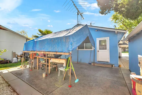 $354,900 | 747 B Street, Yuba City, CA 95991