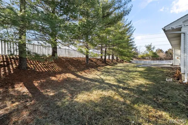 $335,000 | 20 White Chapel Court, O'Fallon, MO 63368