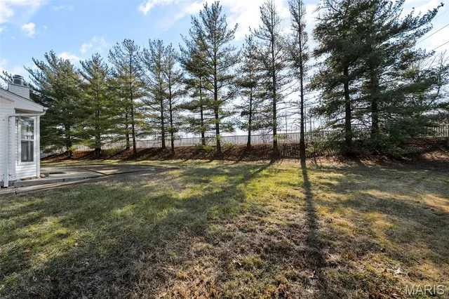 $335,000 | 20 White Chapel Court, O'Fallon, MO 63368