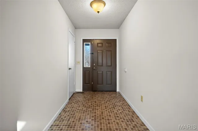 $335,000 | 20 White Chapel Court, O'Fallon, MO 63368