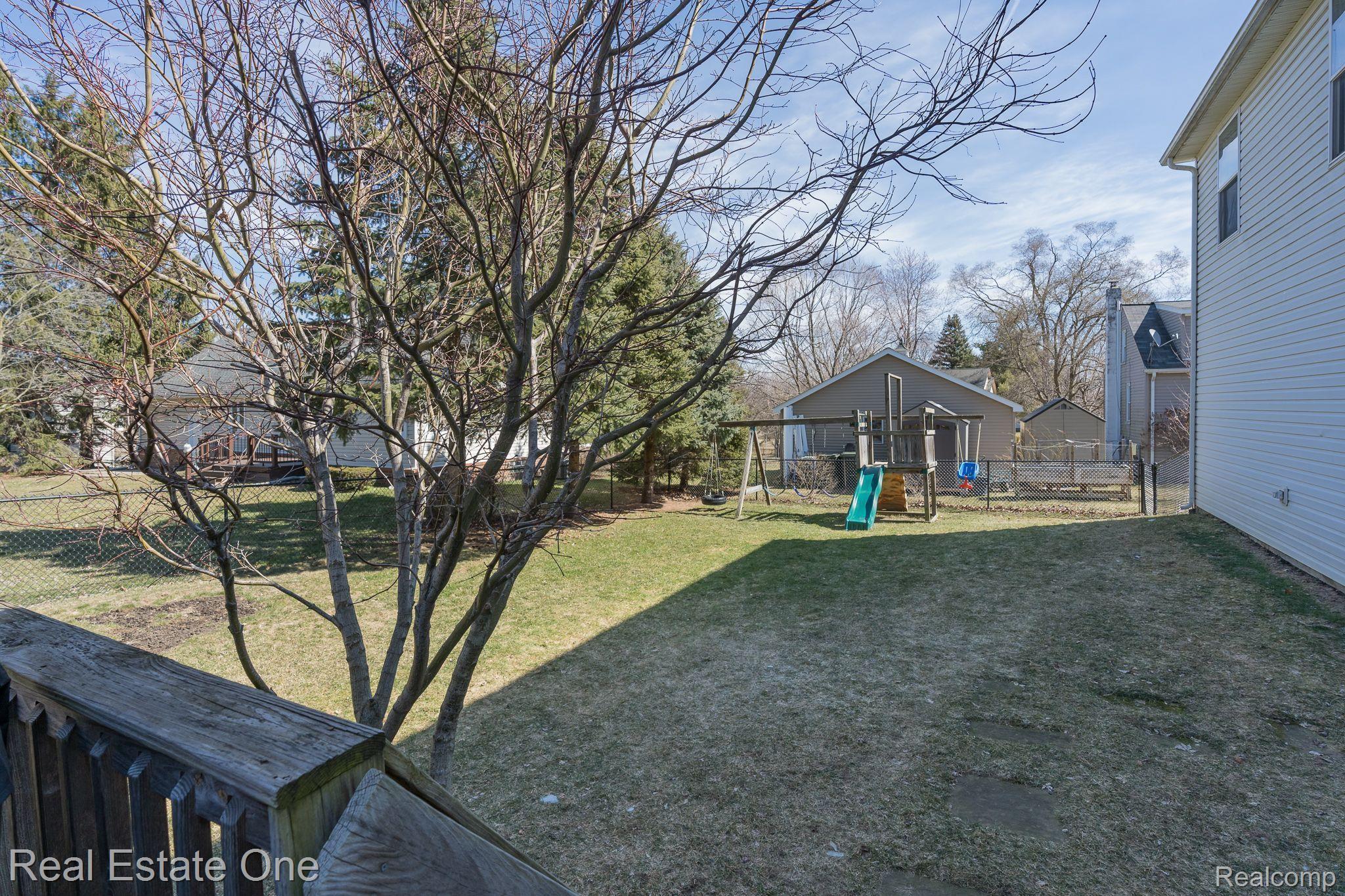 390 Shadywood Road Rochester, MI 48307 - Photo 38 of 38 Gallery Image 38