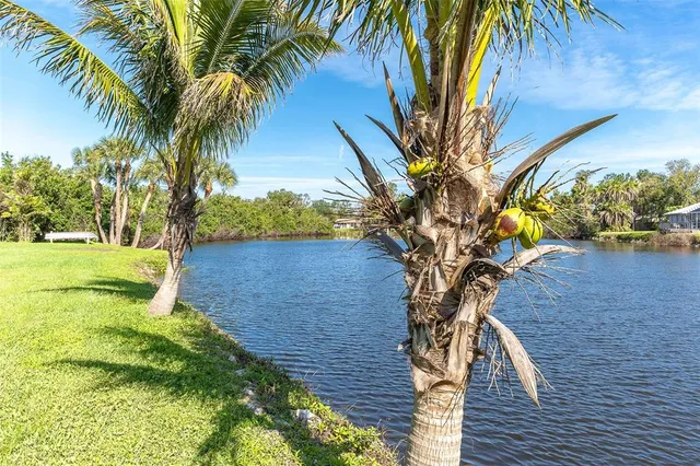 $684,900 | 891 Harmony Lane, Englewood, FL 34223