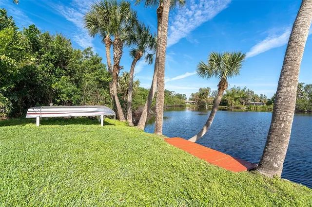 $684,900 | 891 Harmony Lane, Englewood, FL 34223