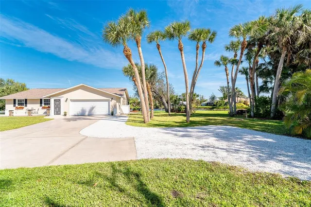 $684,900 | 891 Harmony Lane, Englewood, FL 34223