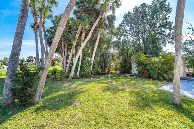 $684,900 | 891 Harmony Lane, Englewood, FL 34223