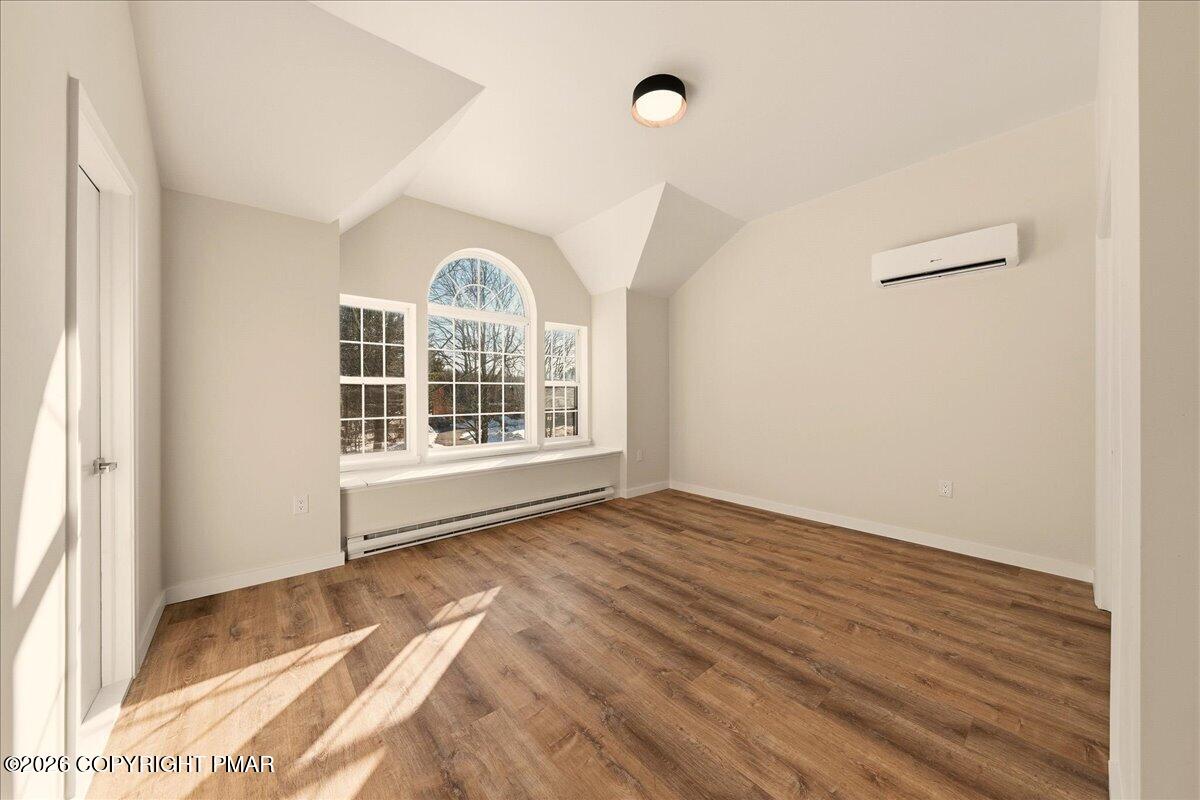 167 Bull Run Long Pond, PA 18334 - Photo 13 of 34 Primary Bedroom