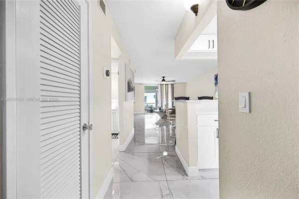 $2,600 | 400 Southeast 10th Street, Unit 105, Deerfield Beach, FL 33441