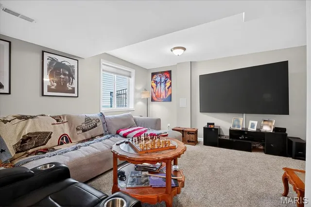 $405,000 | 2652 Winding Valley Drive, Fenton, MO 63026