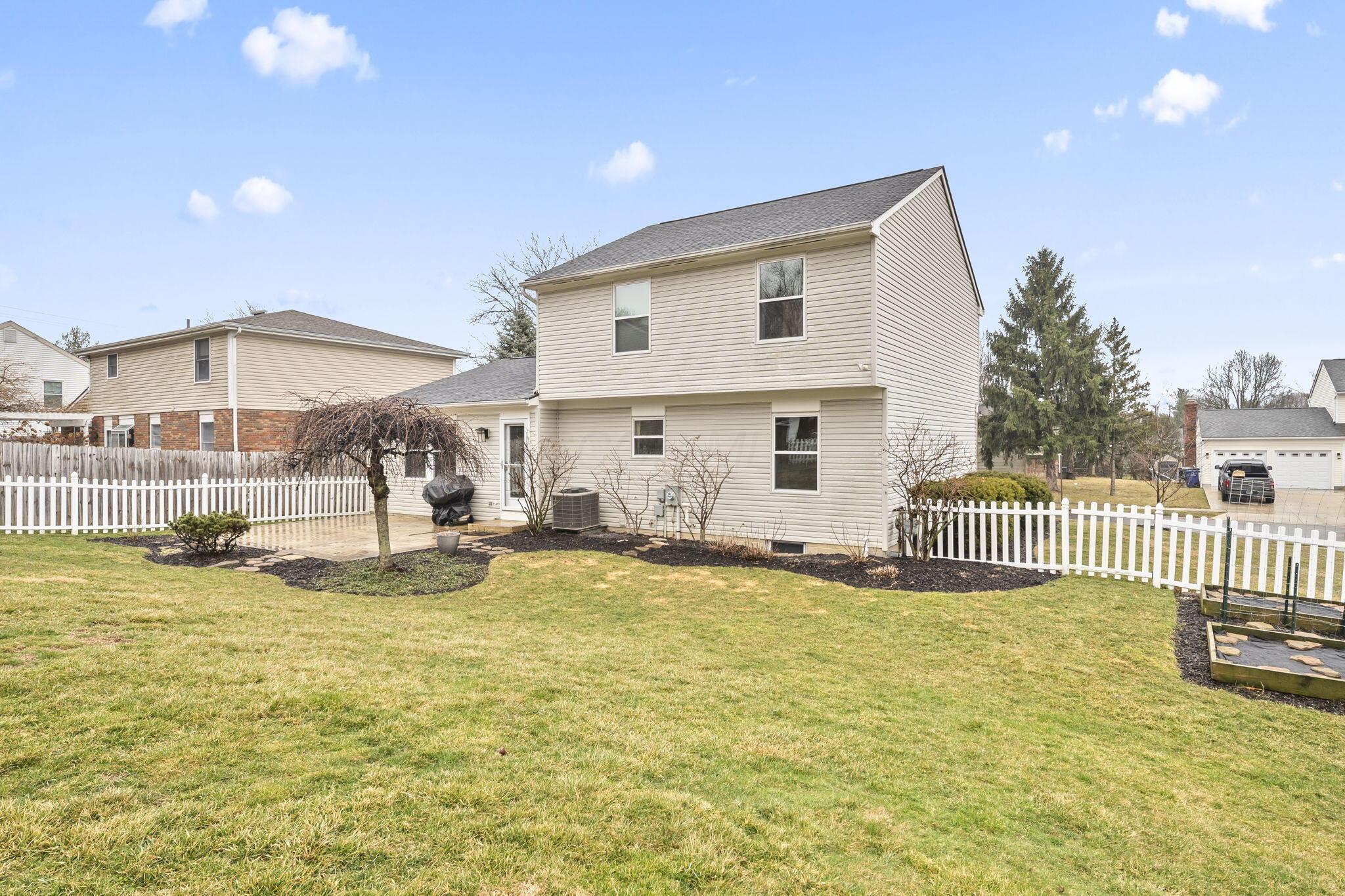 2040 Smokymill Road Dublin, OH 43016 - Photo 49 of 70 Rear View