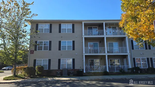 $320,000 | 103 Liddle Avenue, Edison, NJ 08837