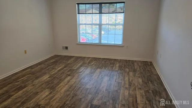 $320,000 | 103 Liddle Avenue, Edison, NJ 08837