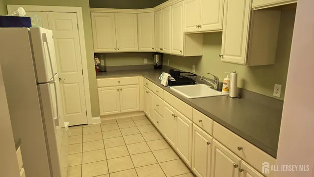 $320,000 | 103 Liddle Avenue, Edison, NJ 08837