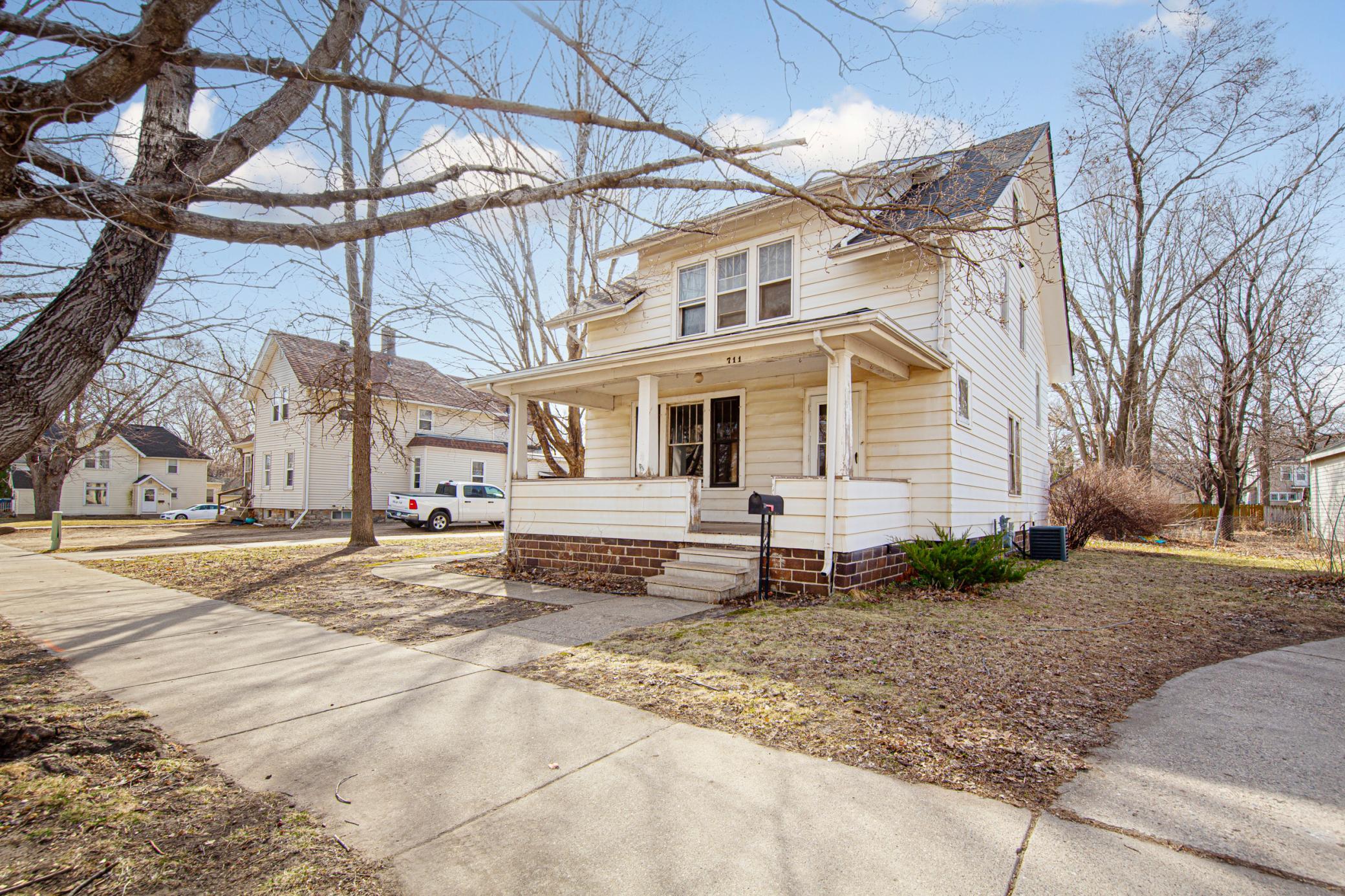 711 3rd Street Northwest Faribault, MN 55021 - Photo 2 of 35