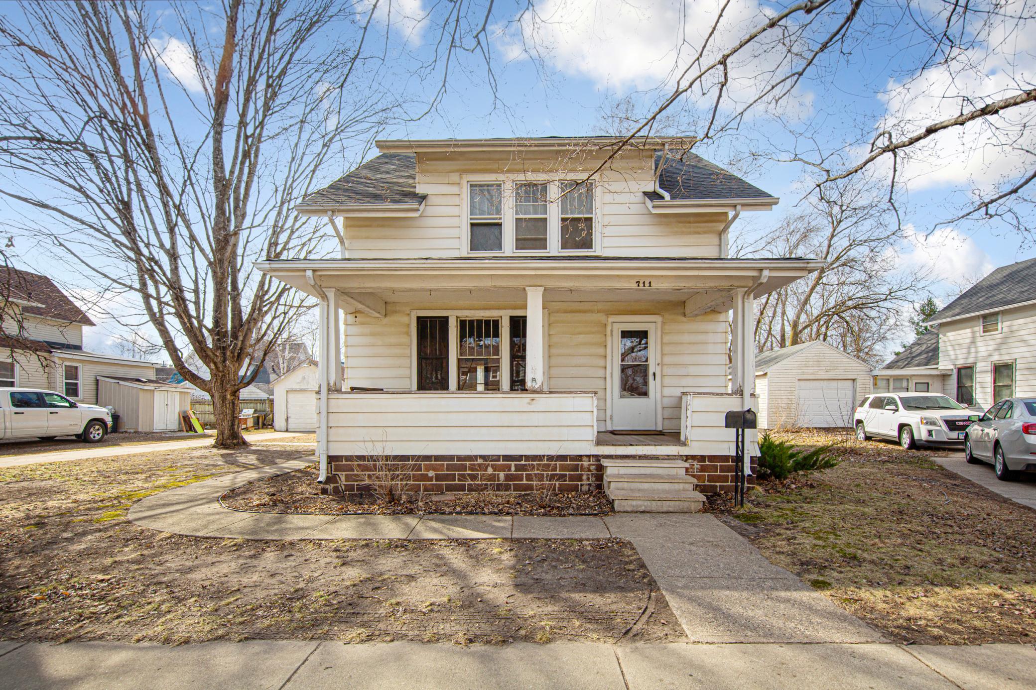 711 3rd Street Northwest Faribault, MN 55021 - Photo 3 of 35