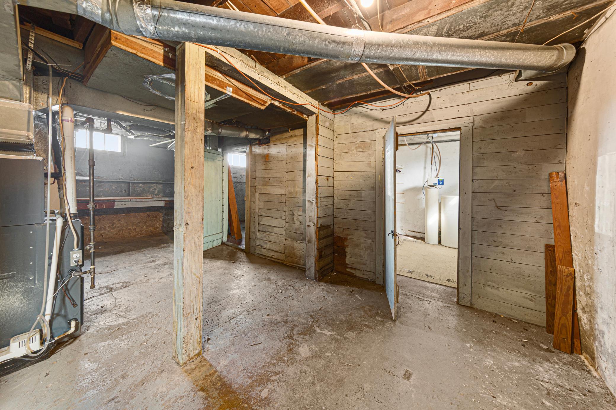 711 3rd Street Northwest Faribault, MN 55021 - Photo 33 of 35