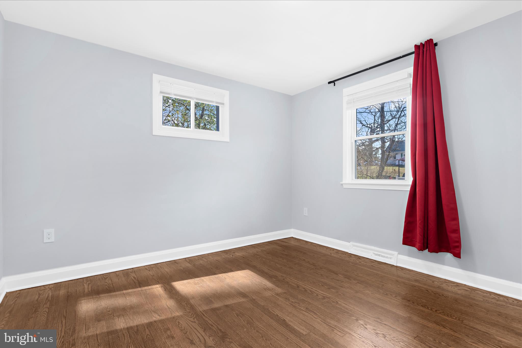 726 Nottingham Road Baltimore, MD 21229 - Photo 33 of 71