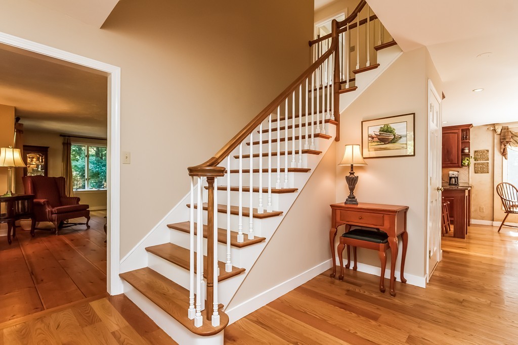 14 High Oaks Path Groton, MA 01450 - Photo 4 of 30 Gallery Image 4