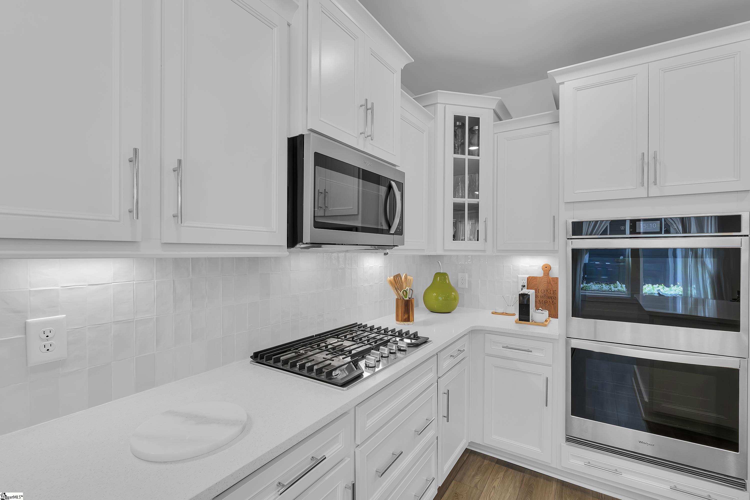 48 Elmsley Road Greenville, SC 29607 - Photo 7 of 41