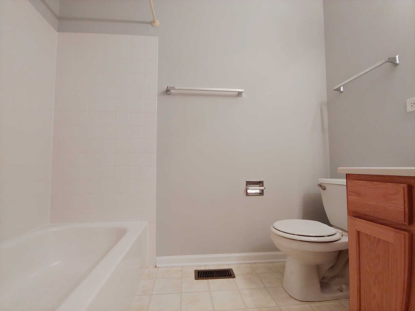 2139 Ivy Ridge Drive Hoffman Estates, IL 60192 - Photo 16 of 22