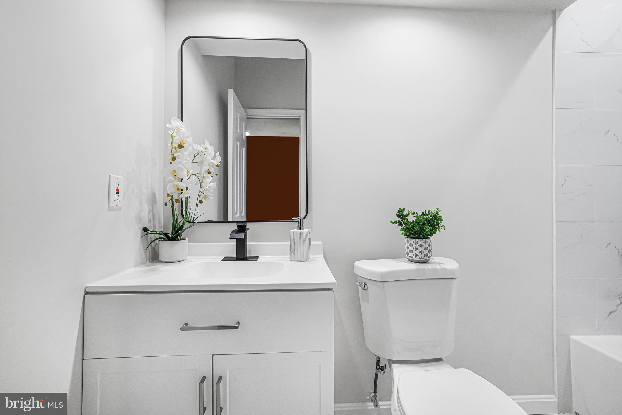 9933 Dellcastle Road Gaithersburg, MD 20886 - Photo 40 of 77 Gallery Image 40