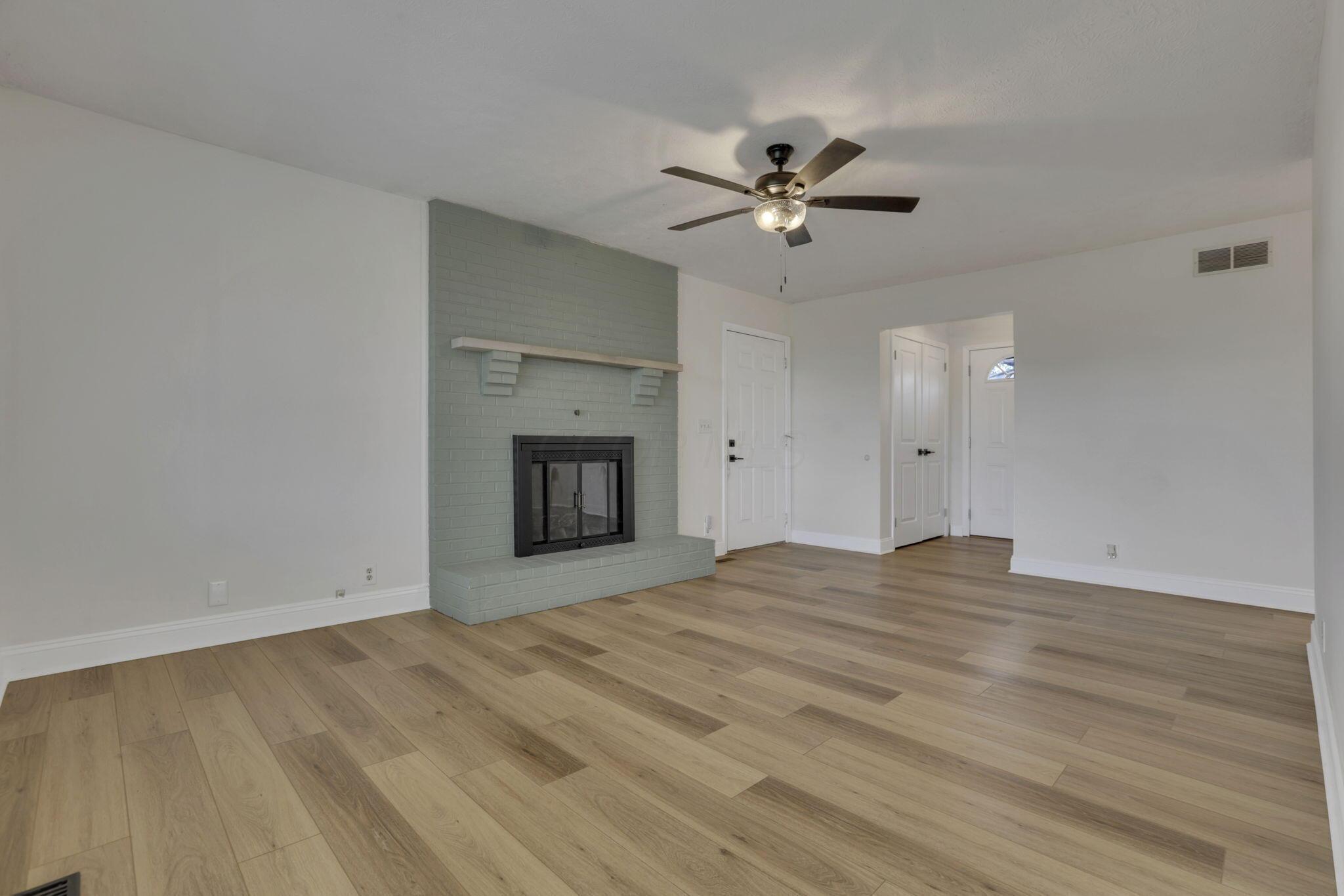 638 Three Mile Road Urbana, OH 43078 - Photo 16 of 55 Great Room