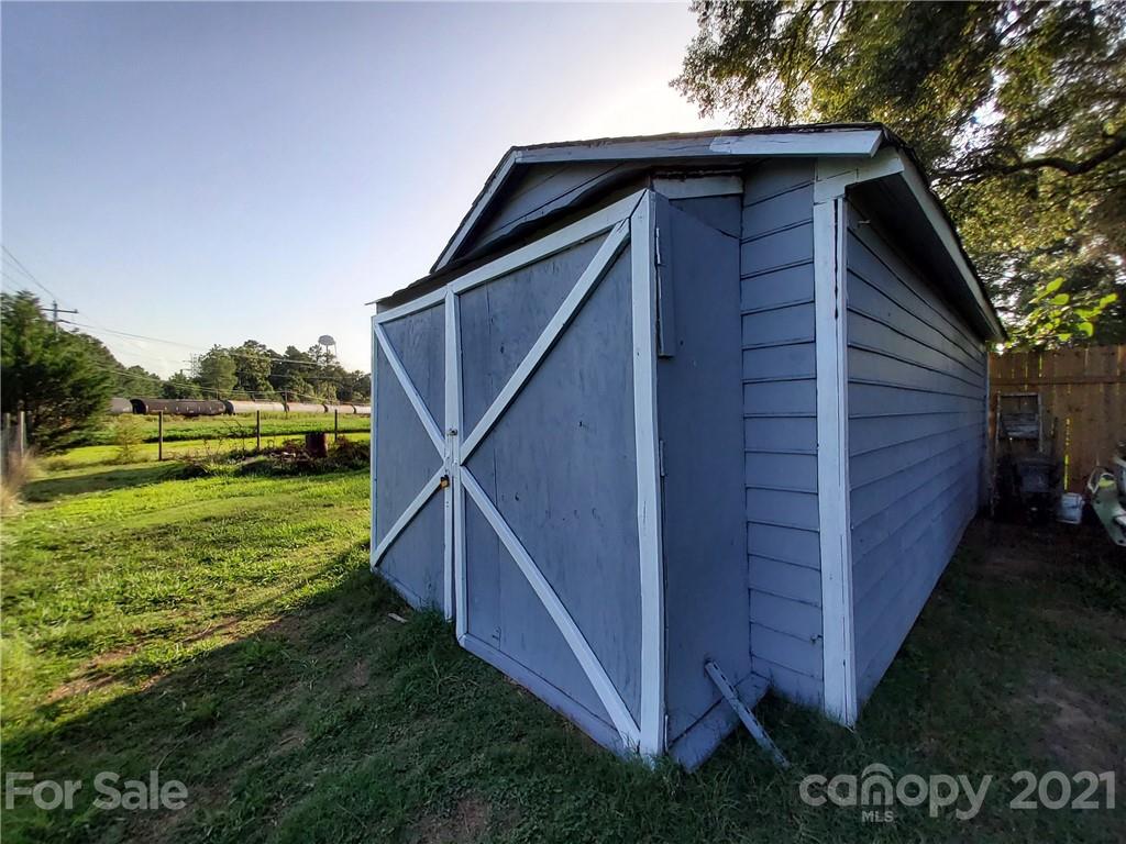 20122 Silver Road Oakboro, NC 28129 - Photo 25 of 26 Gallery Image 25
