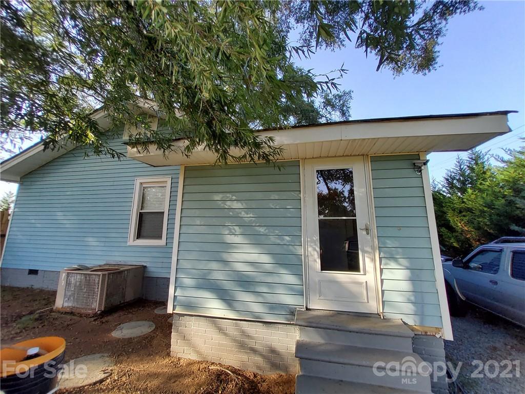 20122 Silver Road Oakboro, NC 28129 - Photo 6 of 26 Gallery Image 6