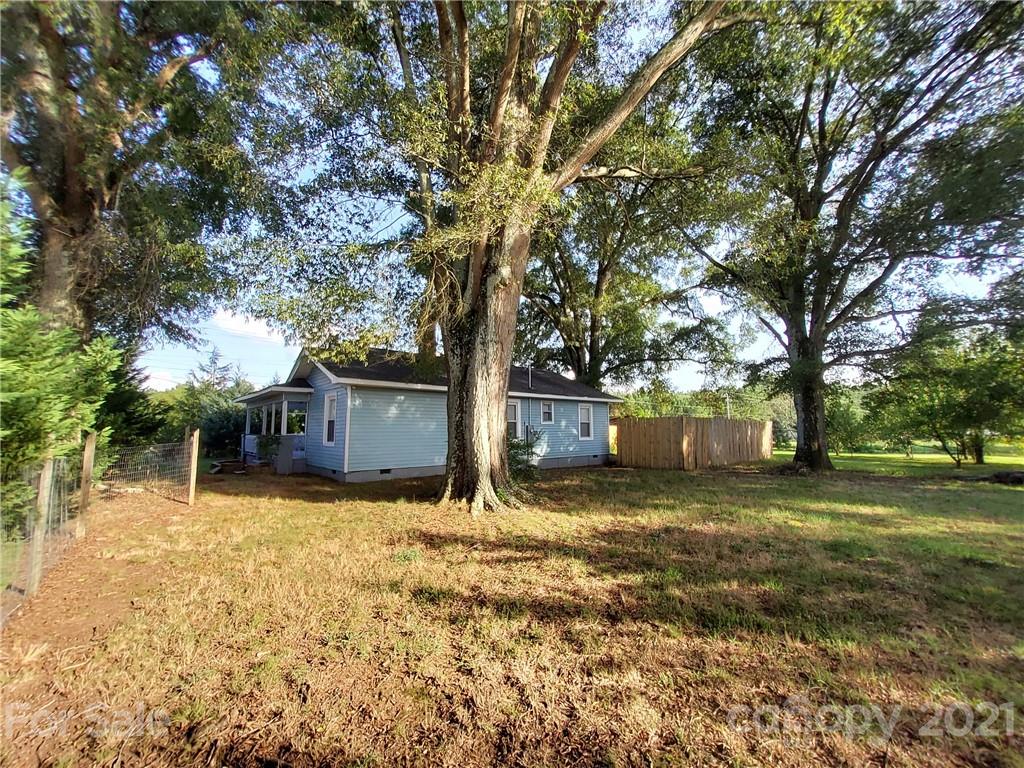 20122 Silver Road Oakboro, NC 28129 - Photo 7 of 26 Gallery Image 7