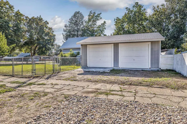 $324,000 | 824 East Main Street, Weiser, ID 83672