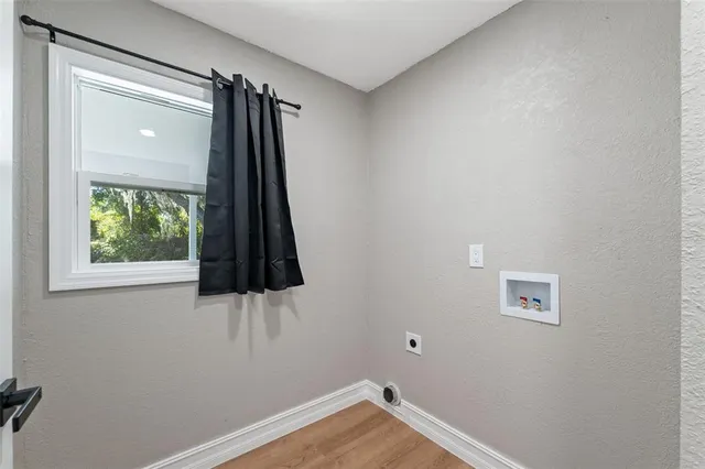 a view of walk in closet