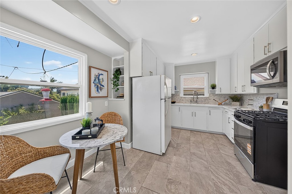 735 Los Altos Avenue Long Beach, CA 90804 - Photo 18 of 39