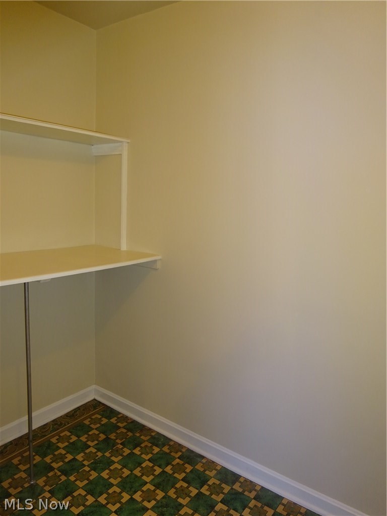 2927 Weymouth Road Cleveland, OH 44120 - Photo 19 of 29 Closet in the master bedroom.