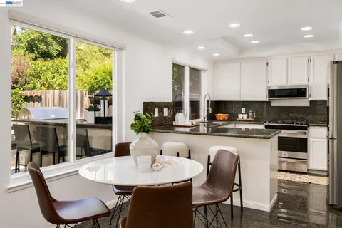 $1,399,998 | 11752 Betlen Drive, Dublin, CA 94568