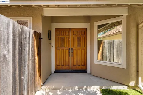 $1,399,998 | 11752 Betlen Drive, Dublin, CA 94568