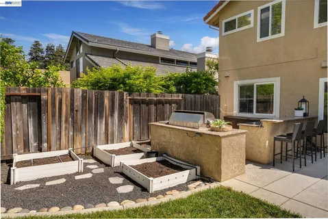 $1,399,998 | 11752 Betlen Drive, Dublin, CA 94568