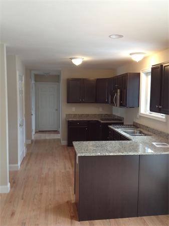 55 Conant Road Nashua, NH 03062 - Photo 4 of 6