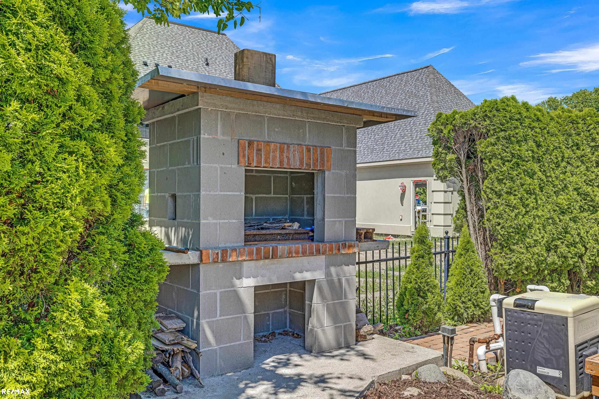 895 Bishop Road Grosse Pointe Park, MI 48230 - Photo 49 of 57